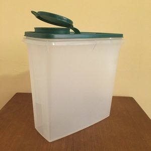 Vintage Tall Tupperware Flip Top Airtight Green Li